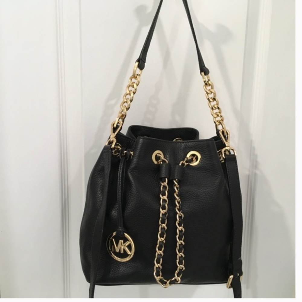 MICHAEL KORS Beautiful!!!!Frankie Bucket Shoulder Bag - Picture 2 of 10